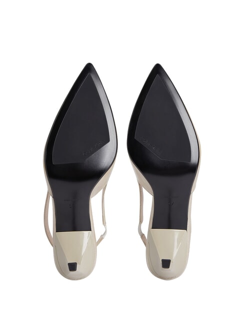 CK Zapatos de tacón de cuero con tira trasera beige piedra - Zapatos Mujer