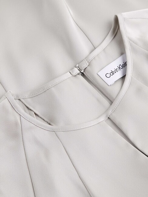 CK Camisa de satén de manga corta guijarro de arena - Camisas