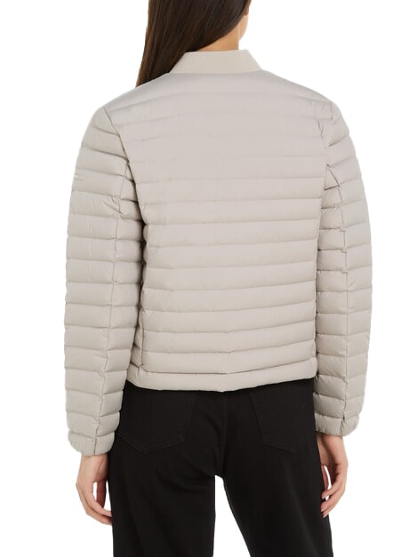 CK Chaqueta corta ligera y acolchada ceniza de madera - Jeans