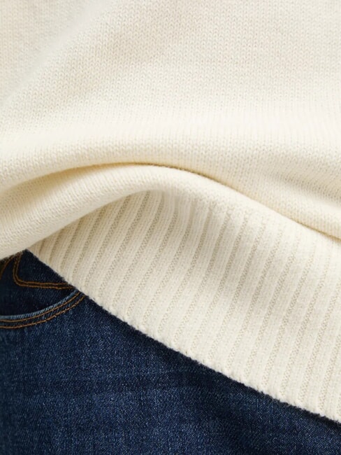 CK JEANS Su&eacute;ter de cuello redondo de gran tama&ntilde;o marfil - Su&eacute;teres de los hombres