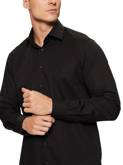 CK Camisa el&aacute;stica, corte regular. ck negro - Camisas de hombre