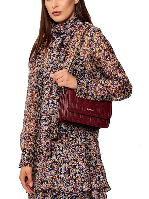 MANHATTAN Bolso convertible con solapa vino tinto - Bolsos Mujer