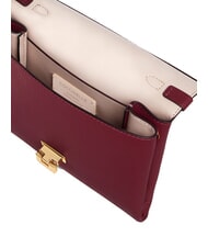 COCCINELLE ARLETTIS Minibolso de piel con textura grosella - Bolsos Mujer - 4