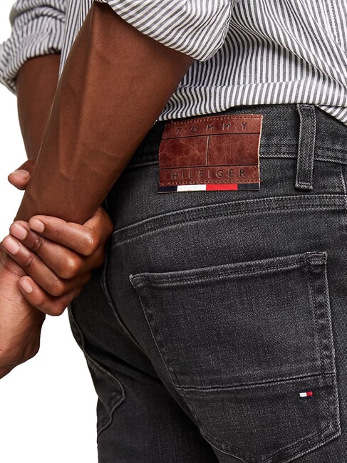 TH  Vaqueros ajustados completamente negro - Jeans