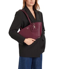 GUESS BOLENA Bolso de hombro con charm de coraz&oacute;n vino - Bolsos Mujer - 5