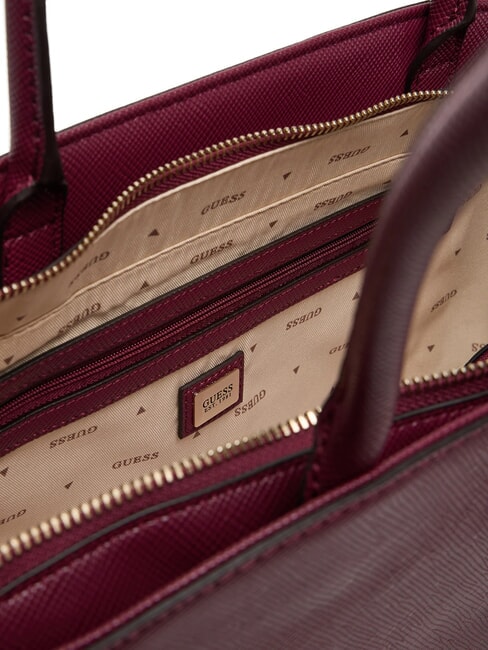 BOLENA Bolso de hombro con charm de coraz&oacute;n vino - Bolsos Mujer