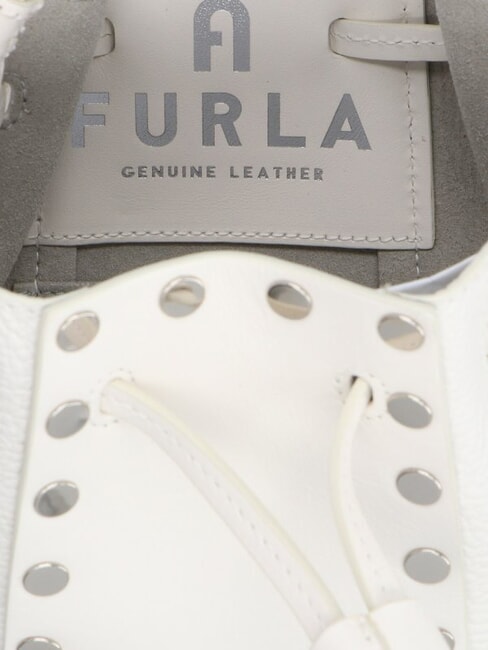 MIASTELLA Mini bolso de piel de becerro tipo cubo talco - Bolsos Mujer