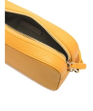 COCCINELLE TEBE Bolso bandolera en piel texturizada soleado - Bolsos Mujer - 5