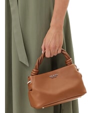 GUESS SANSA Mini bolso de mano, con correa para el hombro COGNAC - Bolsos Mujer - 4