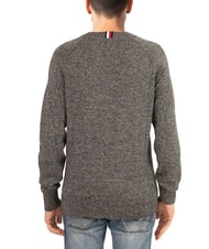 TOMMY HILFIGER TH Su&eacute;ter de algod&oacute;n de cuello redondo con bordado del logo. negro / gris medio htr - Su&eacute;teres de los hombres - 2