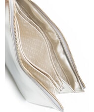 TOMMY HILFIGER TH MONOGRAM Clutch tipo sobre con correa de mu&ntilde;eca plata met&aacute;lica - Bolsos Mujer - 5