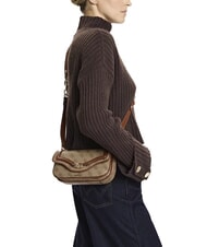 GUESS DEA Bolso bandolera peque&ntilde;o con solapa LOGOTIPO DE LECHE - Bolsos Mujer - 5