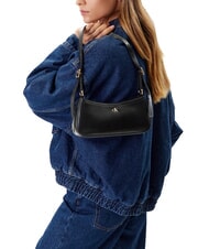 CALVIN KLEIN HARDWARE MONOGRAM Bolso de hombro negro / oro claro antiguo - Bolsos Mujer - 5