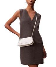 CALVIN KLEIN ENGRAVED Bolso de hombro lirio blanco - Bolsos Mujer - 4