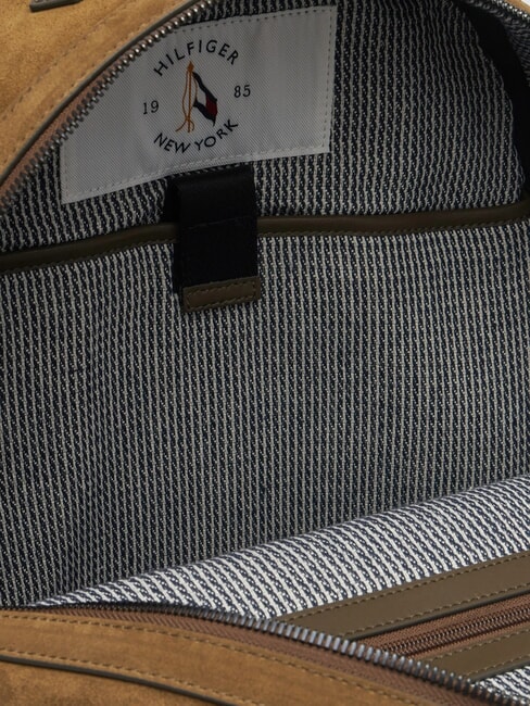 TH CASUAL SUEDE Mochila de cuero para port&aacute;til de 15" gris topo costero - Mochilas para port&aacute;til