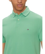TOMMY HILFIGER TH Polo de manga corta de corte regular Fuerte verde - camisa polo - 3