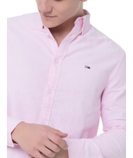 TOMMY HILFIGER TH JEANS Camisa Oxford de corte regular raya de az&uacute;car rosa - Camisas de hombre - 3