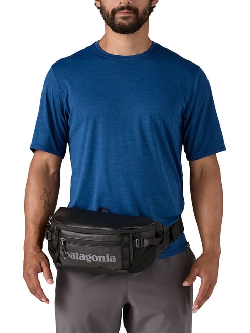 BLACK HOLE Bolsa negro con negro - Ri&ntilde;oneras