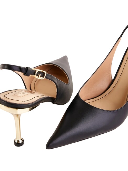 CRISTEL Chanel escote, en piel. NEGRO - Zapatos Mujer