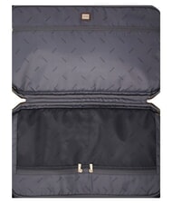 GUESS BERTA Bolsa de viaje con correa para el hombro. logotipo de caf&eacute; con leche / marr&oacute;n - Bolsas de viaje - 3