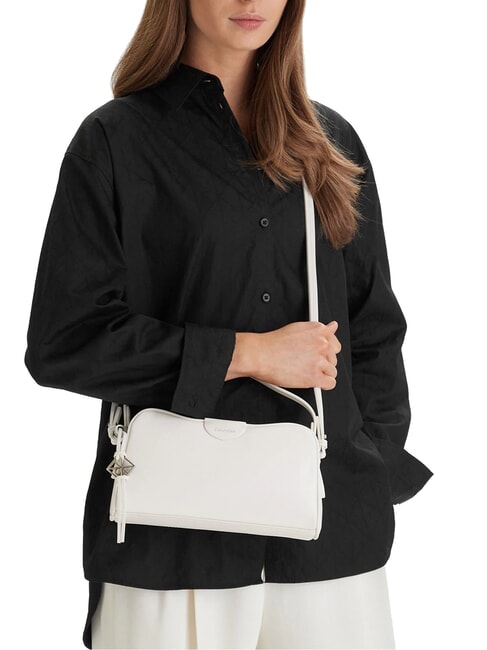 EMBOSSED LOGO BUSINE Bolso de mano con correa para el hombro. aliso blanco - Bolsos Mujer