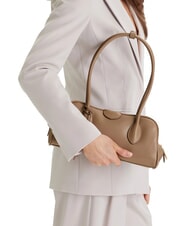 CALVIN KLEIN EMBOSSED LOGO BUSINE Bolso de hombro gris topo del desierto - Bolsos Mujer - 2