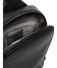 CALVIN KLEIN HARDWARE EMBLEM Bolso de hombro En negro - Bandoleras Hombre - 3