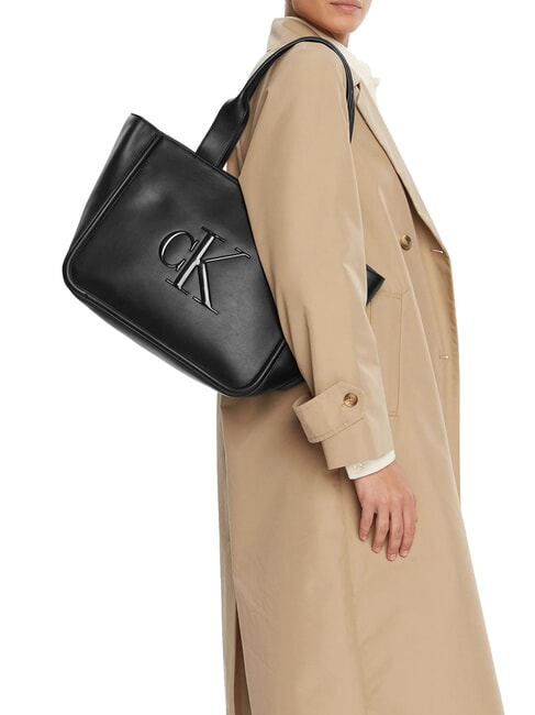 BOLD MONOGRAM Comprador de hombro En negro - Bolsos Mujer