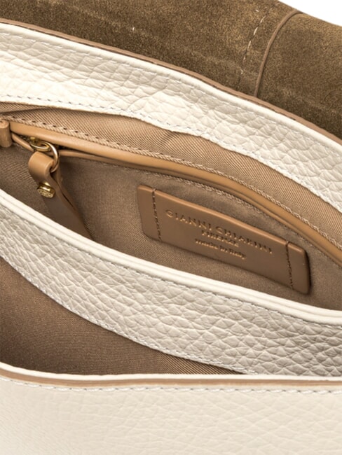 HELENA ROUND Bolso de mano con correa para el hombro, de piel. arena - Bolsos Mujer