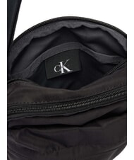 CALVIN KLEIN BOLD LOGO NYLON Bolso de hombro En negro - Bandoleras Hombre - 4
