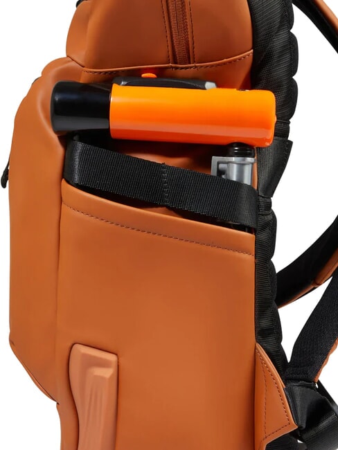 CORNER SPECIALE GOMMATO Mochila enrollable para port&aacute;til de 15,6" CUERO - Mochilas para port&aacute;til