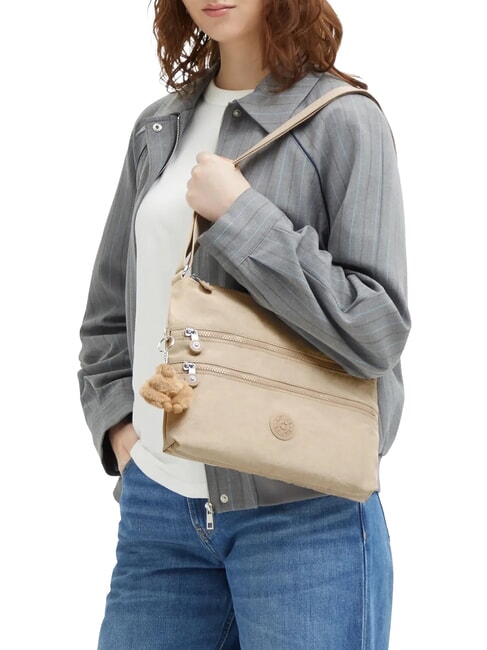 CLASSIC ALVAR Bolso bandolera mediano beige brillante - Bolsos Mujer