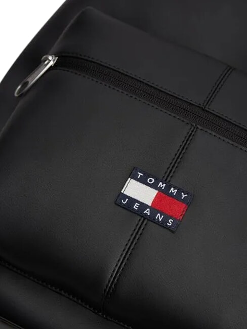 TJ ESS DAILY PU Mochila con bolsillo frontal negro - Mochilas Escuela & Tiempo Libre