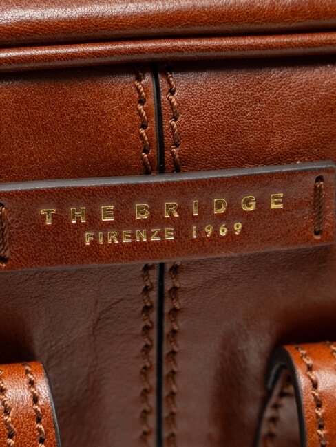 FLORA Bolso de mano con correa para el hombro. BROWN - Bolsos Mujer