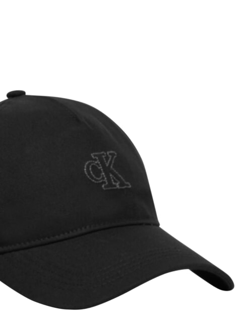 CKJ SMALL MONOGRAM Gorra con visera En negro - Sombreros