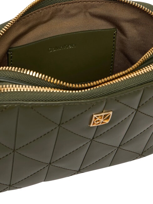 QUILTED EMBLEM Minibolso de hombro cipr&eacute;s - Bolsos Mujer