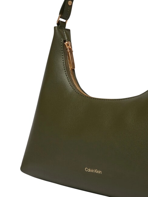 EMBOSSED LOGO Bolso de hombro, con correa para el hombro cipr&eacute;s - Bolsos Mujer