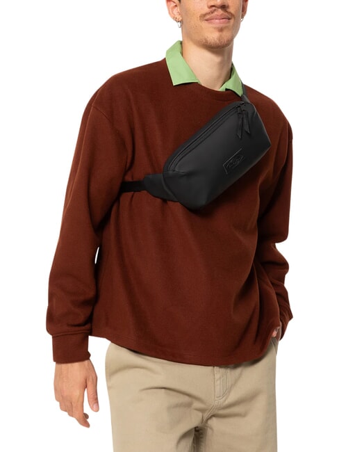 CNNCT F WAIST Bolsa negro mate - Ri&ntilde;oneras