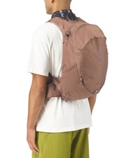 SALOMON TRAILBLAZER 20 Mochila para exteriores con capacidad para port&aacute;til de 15 pulgadas. Mustang/caf&eacute; negro - Mochilas Escuela & Tiempo Libre - 3