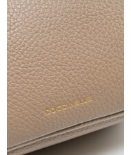 COCCINELLE SAGITTA Mini habitaci&oacute;n de cuero topo c&aacute;lido - Bolsos Mujer - 3