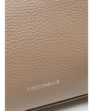COCCINELLE AGATEA Bolso de hombro de piel topo c&aacute;lido - Bolsos Mujer - 3