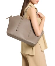 COCCINELLE CHERRY Bolso de hombro de piel topo c&aacute;lido - Bolsos Mujer - 2
