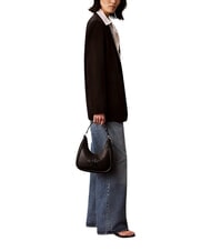 CALVIN KLEIN BOLD CK Bolso de hombro con correa para el hombro. En negro - Bolsos Mujer - 2