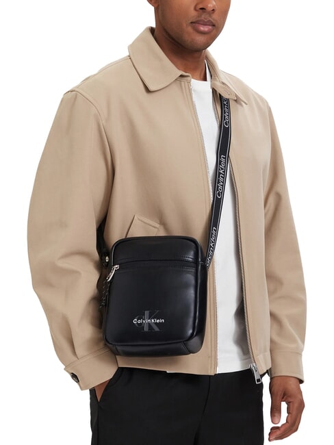 BOLD LOGO WEBBING Bolso de hombro En negro - Bandoleras Hombre