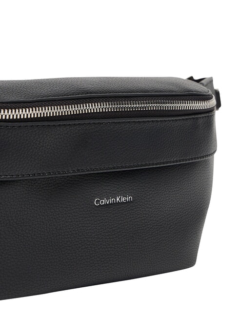 RAISED Bolsa En negro - Ri&ntilde;oneras