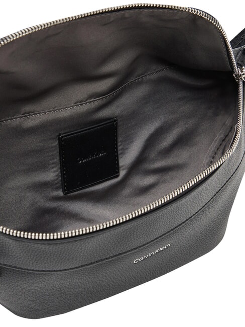 RAISED Bolsa En negro - Ri&ntilde;oneras