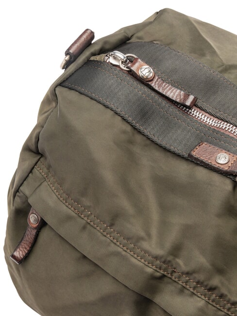 MONVISO Bolso de exterior con correa para el hombro. militar/moros - Bolsas de viaje