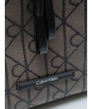 CALVIN KLEIN EMBLEM AOP Mochila con bolsillo interior loto beige / negro aop - Bolsos Mujer - 3