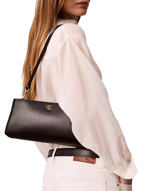 CK ELONGATED Bolso de hombro En negro - Bolsos Mujer