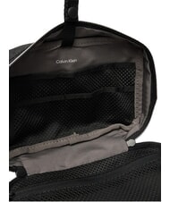 CALVIN KLEIN EMBLEM AOP Estuche de belleza En negro - Neceser - 5